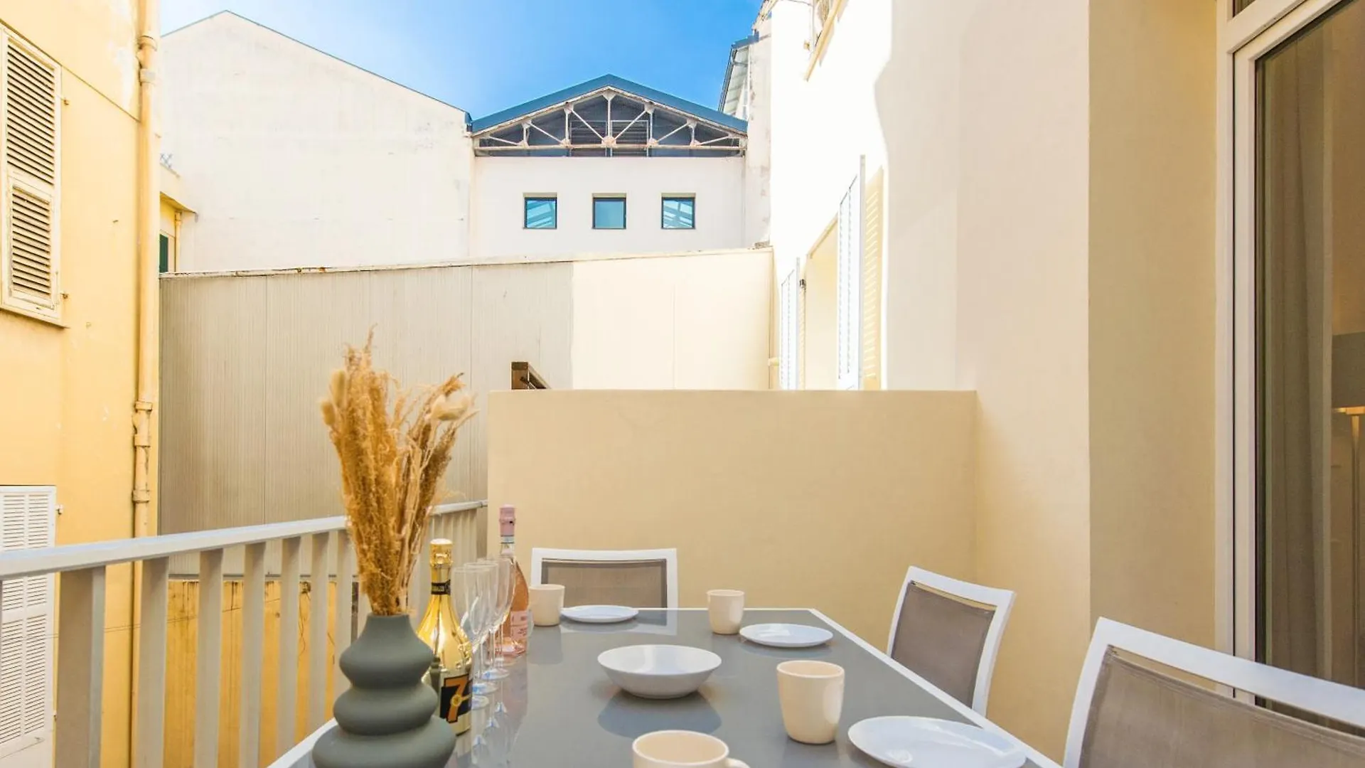 5Mn Monaco - Luxueux Appartement - Bt Beausoleil Apartment