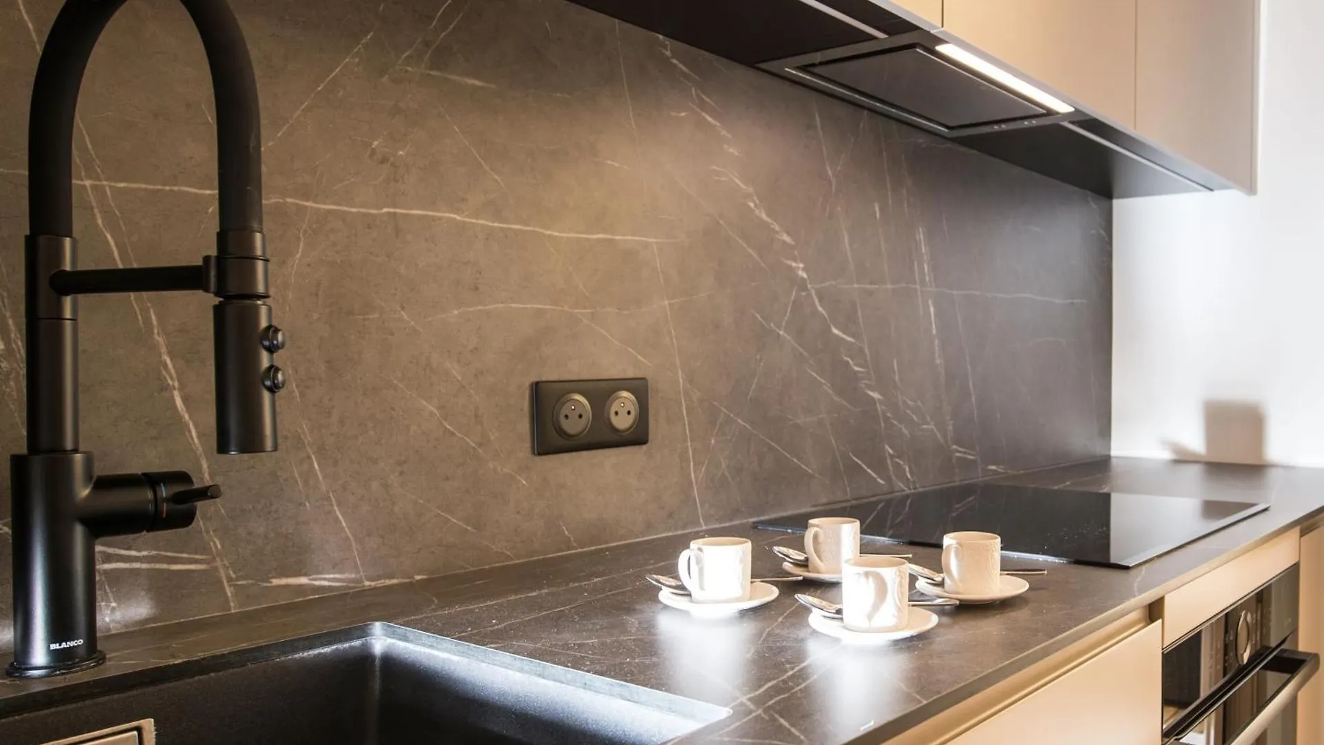 Apartment 5Mn Monaco - Luxueux Appartement - Bt Beausoleil France